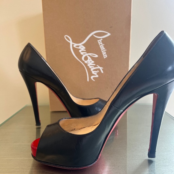 Christian Louboutin Very Prive 120mm size 38.5 (7.5) - Picture 2 of 8